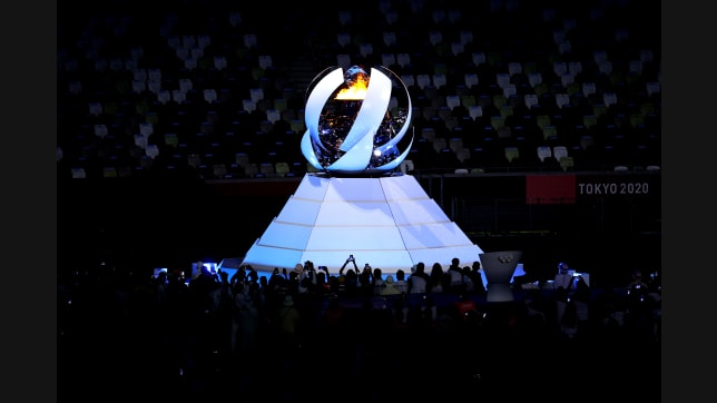 TOKYO, JAPAN - AUGUST 08: The olympic flame is extinguished during the Closing Ceremony of the Tokyo 2020 Olympic Games at Olympic Stadium on August 08, 2021 in Tokyo, Japan. (Photo by Leon Neal/Getty Images)