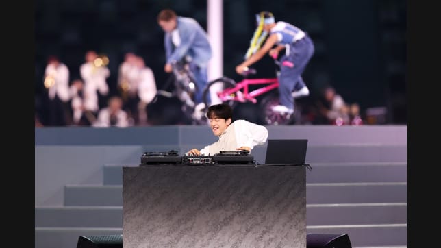TOKYO, JAPAN - AUGUST 08: A DJ performs during the Closing Ceremony of the Tokyo 2020 Olympic Games at Olympic Stadium on August 08, 2021 in Tokyo, Japan. (Photo by Naomi Baker/Getty Images)