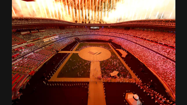 TOKYO, JAPAN - AUGUST 08: Fireworks erupt above the stadium during the Closing Ceremony of the Tokyo 2020 Olympic Games at Olympic Stadium on August 08, 2021 in Tokyo, Japan. (Photo by Rob Carr/Getty Images)
