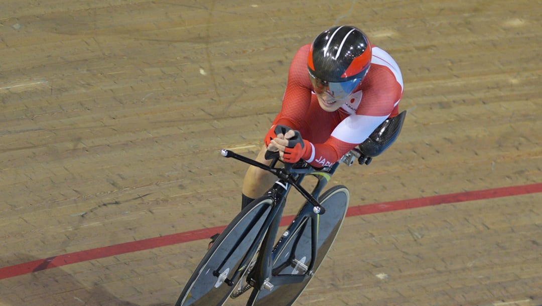 track cycling pedals