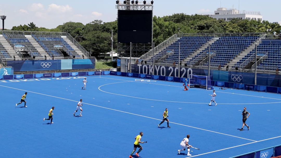 Entrenamiento entre las selecciones masculinas de hockey de Alemania y Australia (Imagen por Elsa/Getty Images)