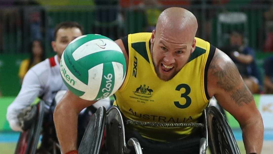 Ryley Batt, de Australia, en acción durante la final de rugby en silla de ruedas entre Australia y Estados Unidos en los Juegos Paralímpicos de Río 2016. (Imagen por Buda Mendes/Getty Images)