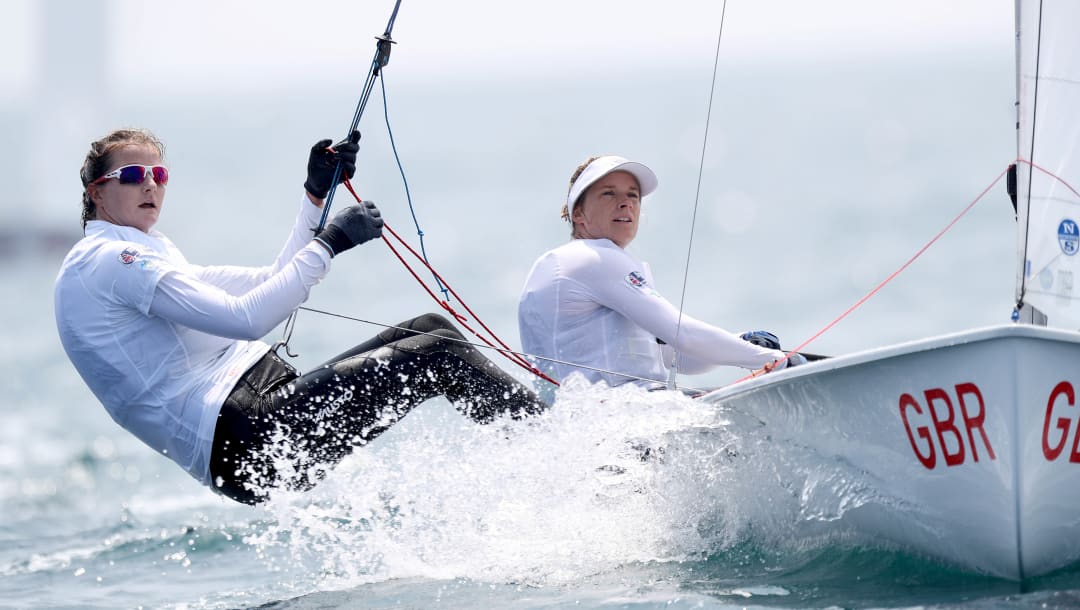 Gb S Hannah Mills And Eilidh Mcintyre Win Silver At Enoshima