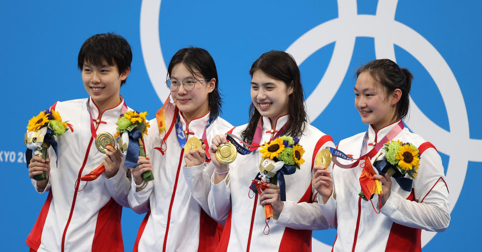 女子4x0米自由泳接力 中国队以刷新世界纪录成绩夺金