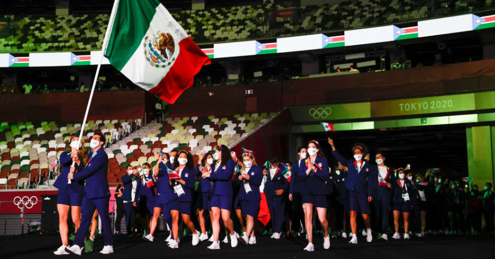 Delegacion Mexicana Desfilo Con Colorido Y Elegancia En Ceremonia De Apertura