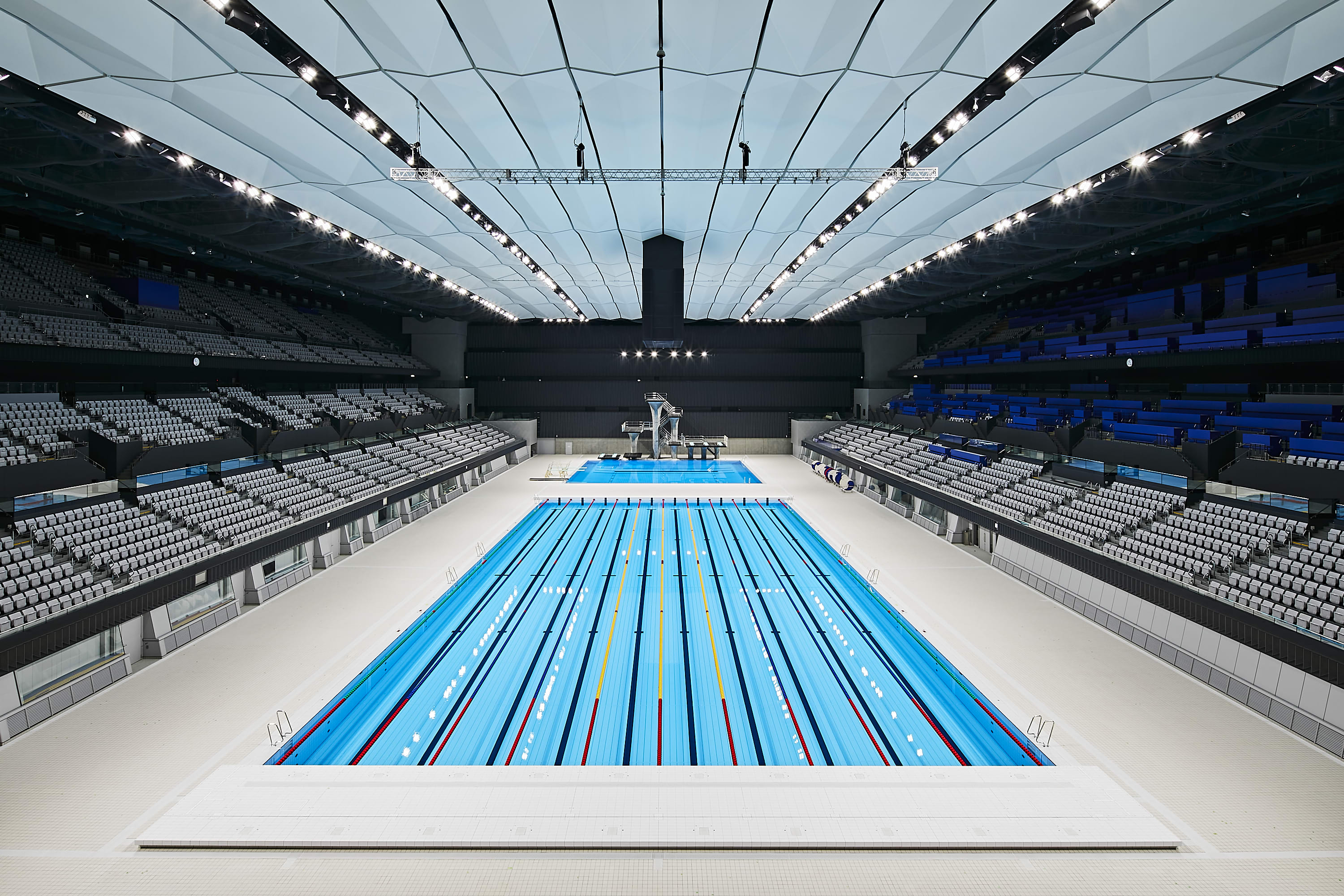 State Of The Art Tokyo Aquatics Centre Opens With Big Splash