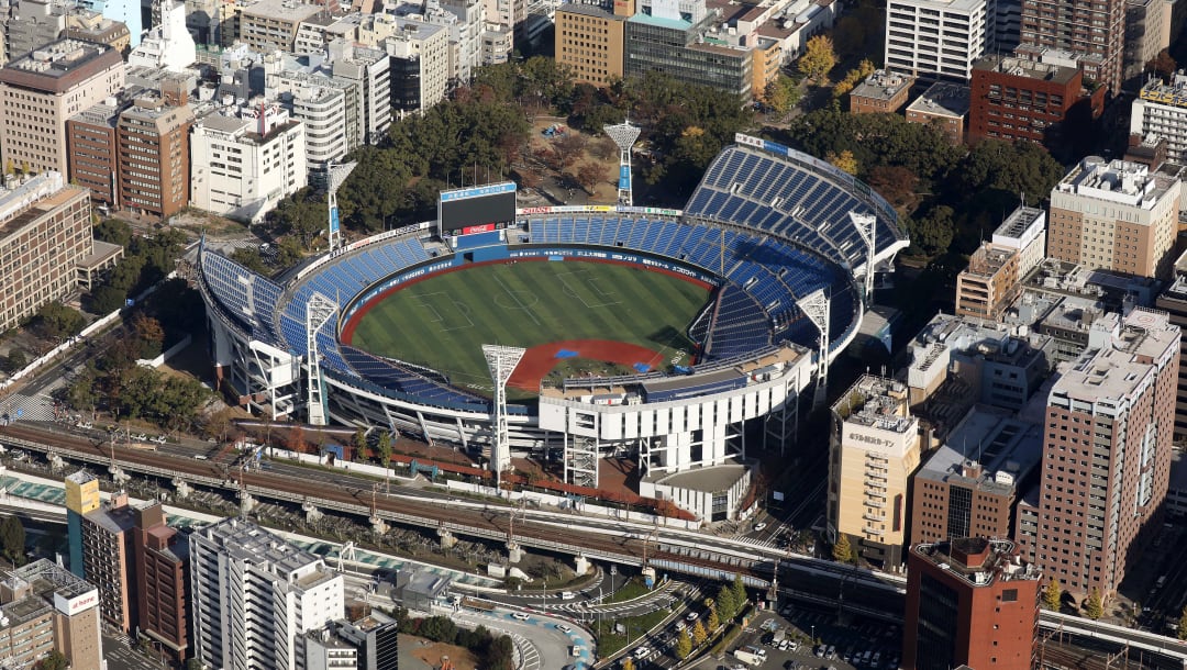 横浜スタジアム