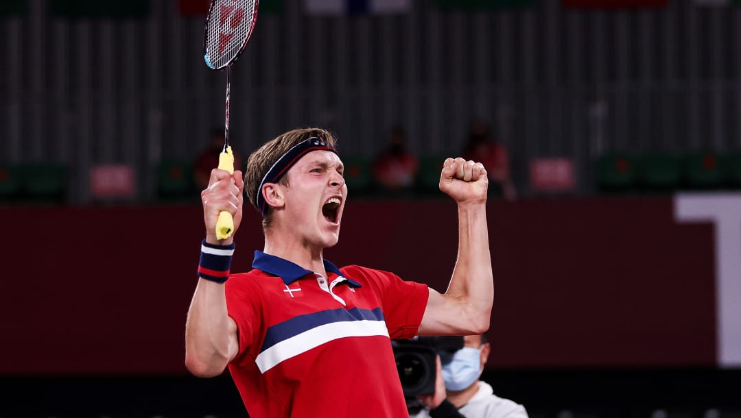 Viktor Axelsen reaches Olympic badminton final at Tokyo 2020