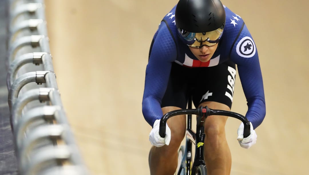 GLASGOW, ESCOCIA - 10 DE NOVIEMBRE: Mandy Marquardt, de Estados Unidos, en la prueba de velocidad de la Copa del Mundo de ciclismo en pista en el Velódromo de Sir Chris Hoy, el 10 de noviembre de 2019 en Glasgow, Escocia. (Imagen por Ian MacNicol/Getty Images)