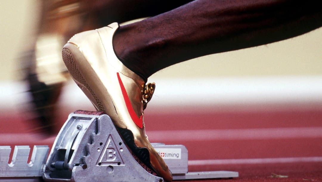 Las zapatillas chapadas en oro de Michael Johnson en los Juegos de Atlanta 1996. (BONGARTS / Lutz-Bongarts)