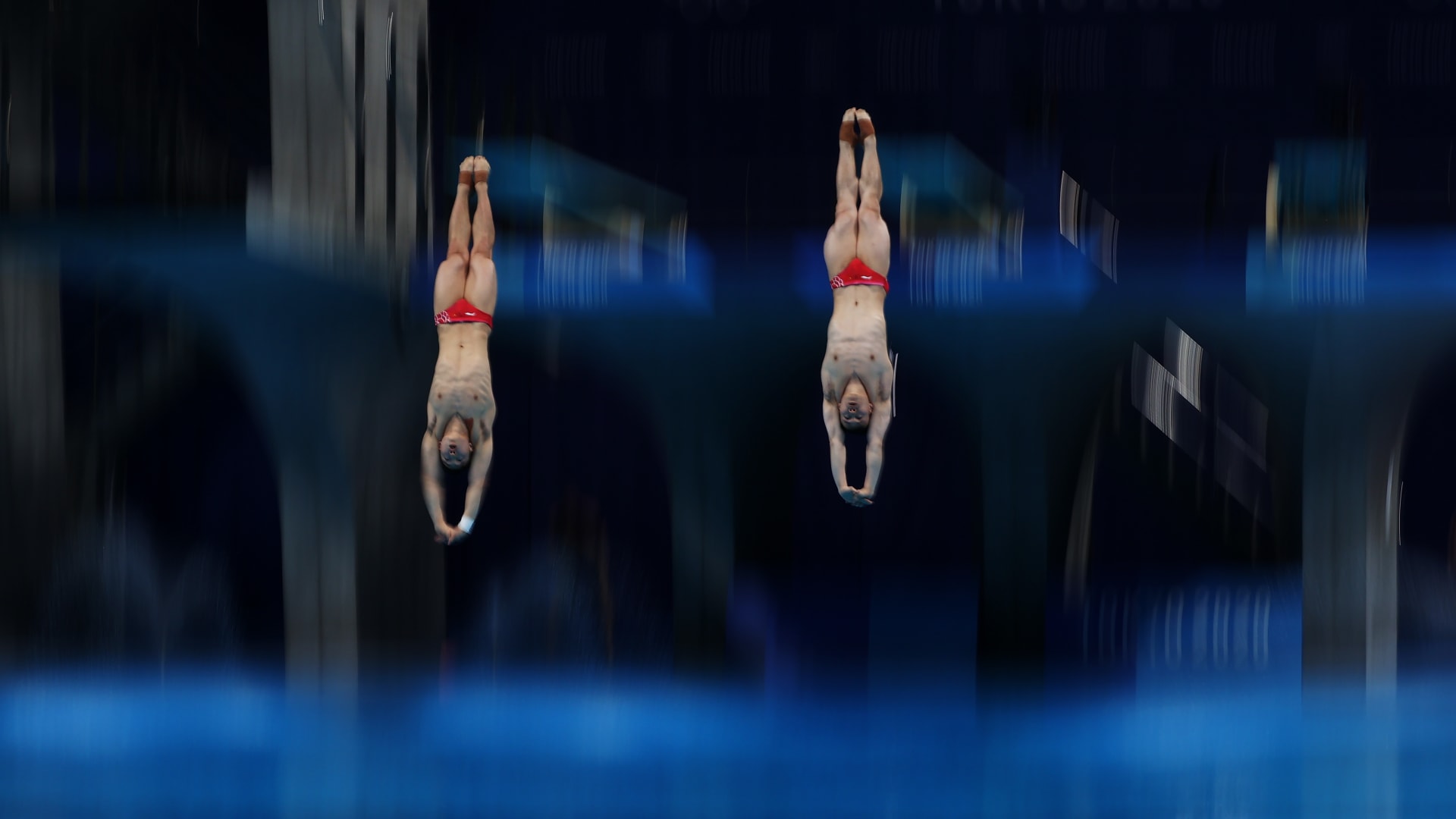 Excepcional China gana el oro en clavados en trampolín sincronizado de 3 m